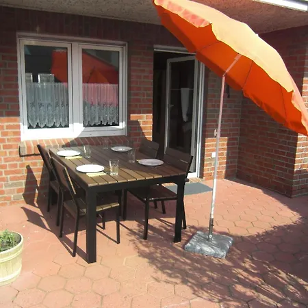 Sonnige Mit Grossem Garten *